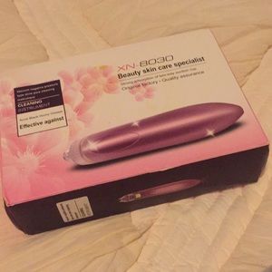 A pore cleaner used once works well